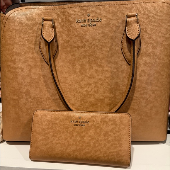 Kate Spade purse and with a wallet it’s tan - Picture 1 of 5
